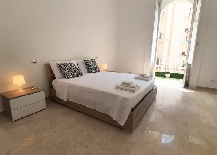 Aphrodite's Borgo * タラント